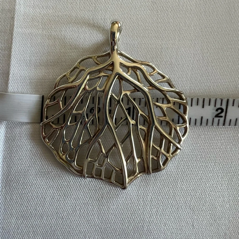 Sterling Silver Filigree Leaf Pendant/Enhancer - Picture 3 of 7
